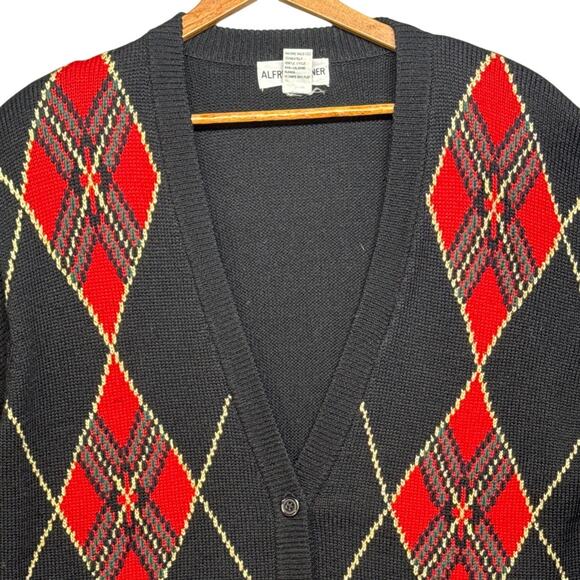 Alfred Dunner 90s Retro Wool Blend Black Red Argyle Academia Cardigan Sweater L - Picture 3 of 7